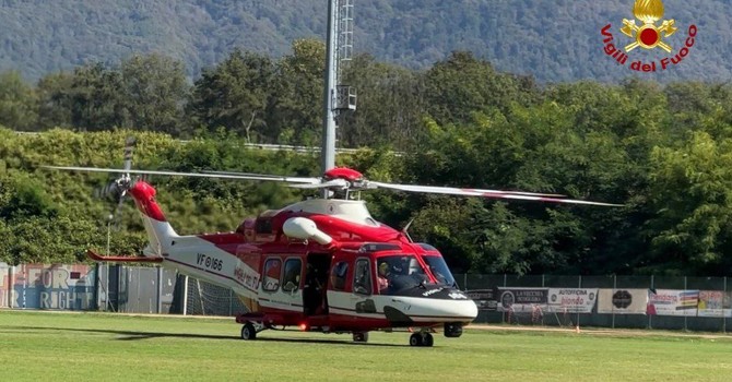 Due persone bloccate in zone impervie, doppio intervento dei Vigili del Fuoco con l'elicottero