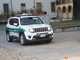 Danneggiati i vasi ornamentali davanti al Palazzo di Città: identificato l'autore