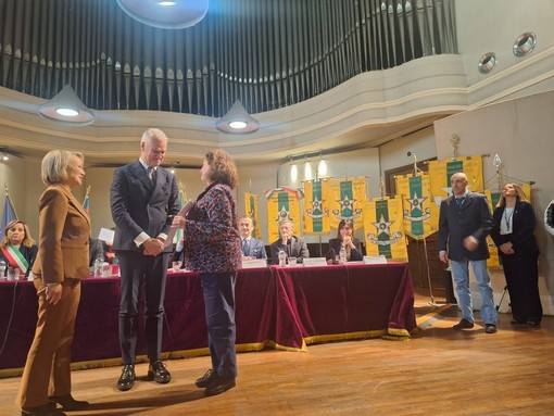 Il ministro Zangrillo premia i 90 nuovi Maestri del lavoro