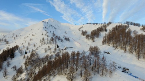 Uncem protesta: "148 milioni per gli impianti sciistici, solo 4 per l'ecoturismo"