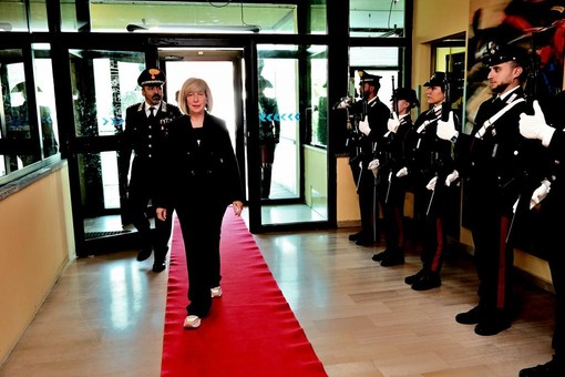 Il prefetto Matilde Pirrera in visita al comando provinciale dei carabinieri