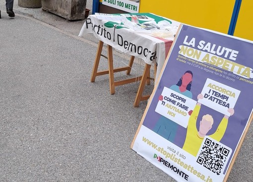 Liste d'attesa, presidio del Pd davanti al San Biagio