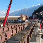 Al via le operazioni di varo del nuovo ponte sull'Anza
