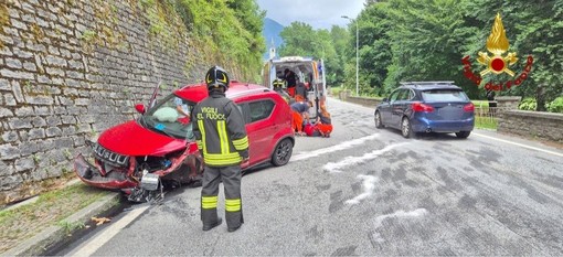 Scontro tra auto e furgone sulla Statale 659: due persone soccorse a Crodo
