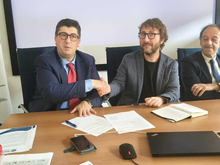 La firma del protocollo