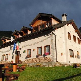 Energia pulita per il Rifugio Parpinasca: in arrivo una micro-centralina idroelettrica a Trontano