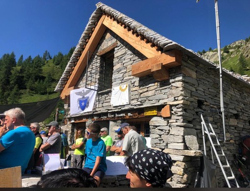 Atti vandalici in alta quota, la protesta del Cai Vigezzo: &quot;Non è questa la montagna che vogliamo&quot;