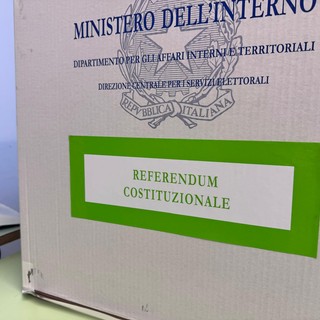 Referendum sulla giustizia, urne aperte fino alle 15