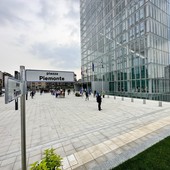 La Regione invita i Comuni a intitolare spazi pubblici a figure femminili