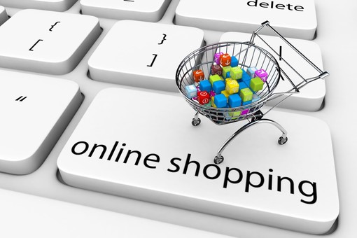 Shopping online: 5 consigli per evitare rischi