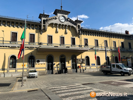 Furto al Buffet della Stazione: sorpreso dai Carabinieri mentre grattava i Gratta e Vinci appena rubati Furto al Buffet della Stazione: sorpreso dai Carabinieri mentre grattava i Gratta e Vinci appena rubati