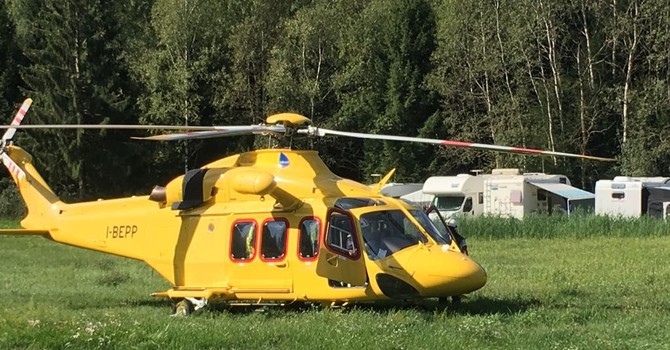 Malore ai Laghi del Paione, escursionista di 81 anni soccorso dall’eliambulanza