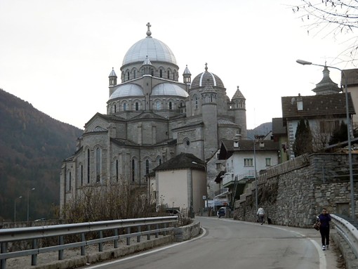 Re, festa del Miracolo della Madonna del Sangue: celebrazioni al Santuario