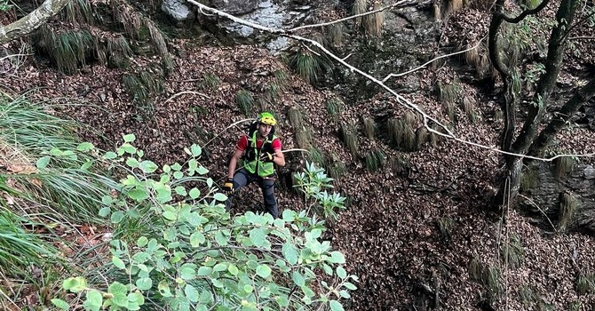 Ritrovati illesi i due cercatori di funghi dispersi ad Arvogno