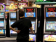 Legge gioco d’azzardo, assistenti sociali: “Facilitare l’installazione di slot-machine mette in secondo piano la salute dei cittadini”