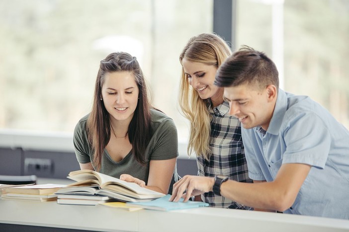 Studenti del Vco hanno partecipato al progetto ''Scoviamo le false notizie''