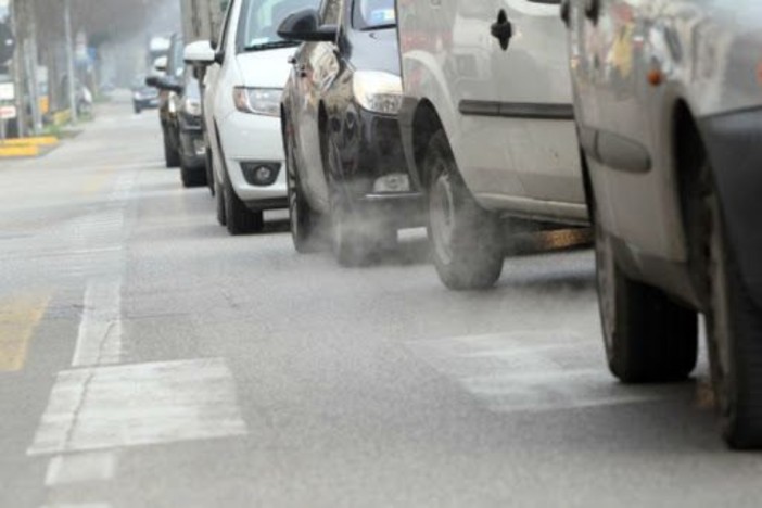 Il Piemonte appeso a due ministri: pronto un dossier per evitare lo stop agli Euro 5 VIDEO