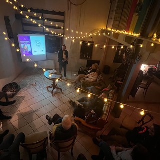 &quot;Lezione di odio&quot;: si parla di bullismo e cyberbullismo al nuovo SottoSopra Open Studio