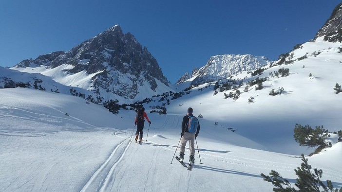 Montagna, il Piemonte investe quasi 300 milioni per lo sviluppo delle terre alte Montagna, il Piemonte investe quasi 300 milioni per lo sviluppo delle terre alte