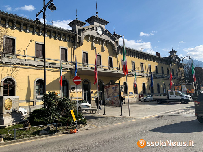 Domodossola “dimenticata”: la denuncia del Movimento 5 Stelle sul degrado della stazione Domodossola “dimenticata”: la denuncia del Movimento 5 Stelle sul degrado della stazione