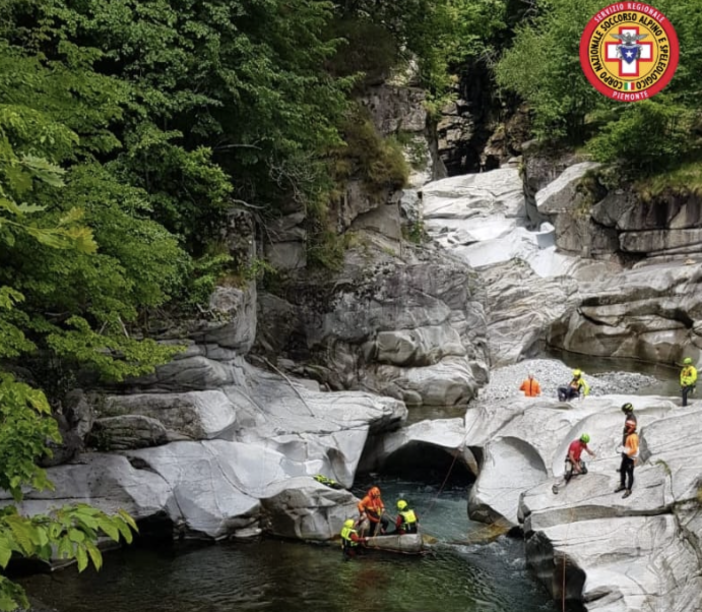 Tragedia agli Orridi di Uriezzo: turista varesino scivola in acqua e perde la vita