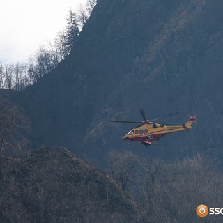 Uomo colto da malore sopra Cosasca, interviene l'elicottero del 118 FOTO