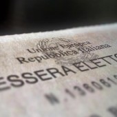 Elezioni, arriva la tessera elettorale digitale: per votare basterà lo smartphone Elezioni, arriva la tessera elettorale digitale: per votare basterà lo smartphone