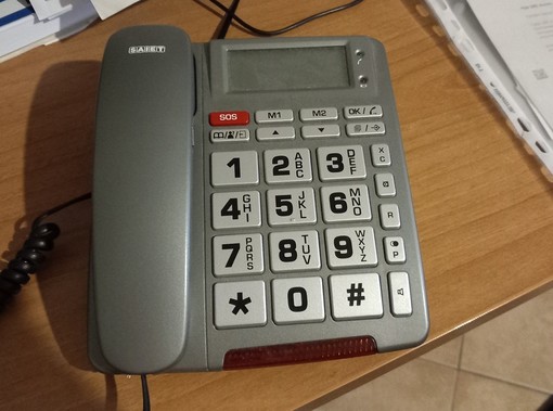 Telefoni muti da otto giorni in alcune parti della città