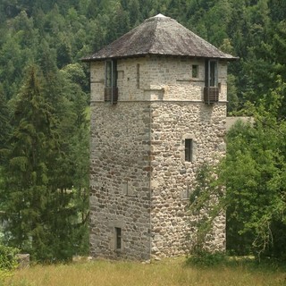 La torre di Battiggio