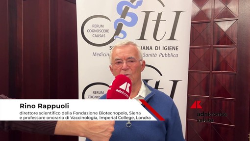 Vaccini, Rappuoli (UniSi): "adiuvati preziosi per stimolare sistema immunitario in anziani"