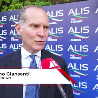 Un'alleanza tra la logistica e il mondo agricolo, Giansanti (Confagricoltura): "intesa per rafforzare posizioni sui mercati internazionali" Un'alleanza tra la logistica e il mondo agricolo, Giansanti (Confagricoltura): "intesa per rafforzare posizioni sui mercati internazionali"