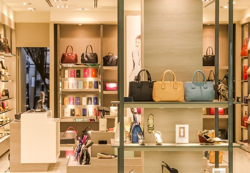 Wrapping di interni: il restyling intelligente, veloce e senza ristrutturazione