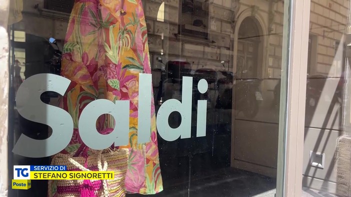 Poste Italiane svetta anche in tempo di saldi tra carte emesse, e-commerce e logistica Poste Italiane svetta anche in tempo di saldi tra carte emesse, e-commerce e logistica