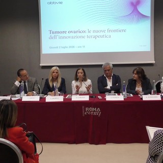 Tumori: cancro ovarico, disponibile nuova terapia dopo 10 anni senza novità