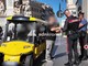 Invasione golf car a Roma, blitz e controlli dei carabinieri nel centro della Capitale Invasione golf car a Roma, blitz e controlli dei carabinieri nel centro della Capitale