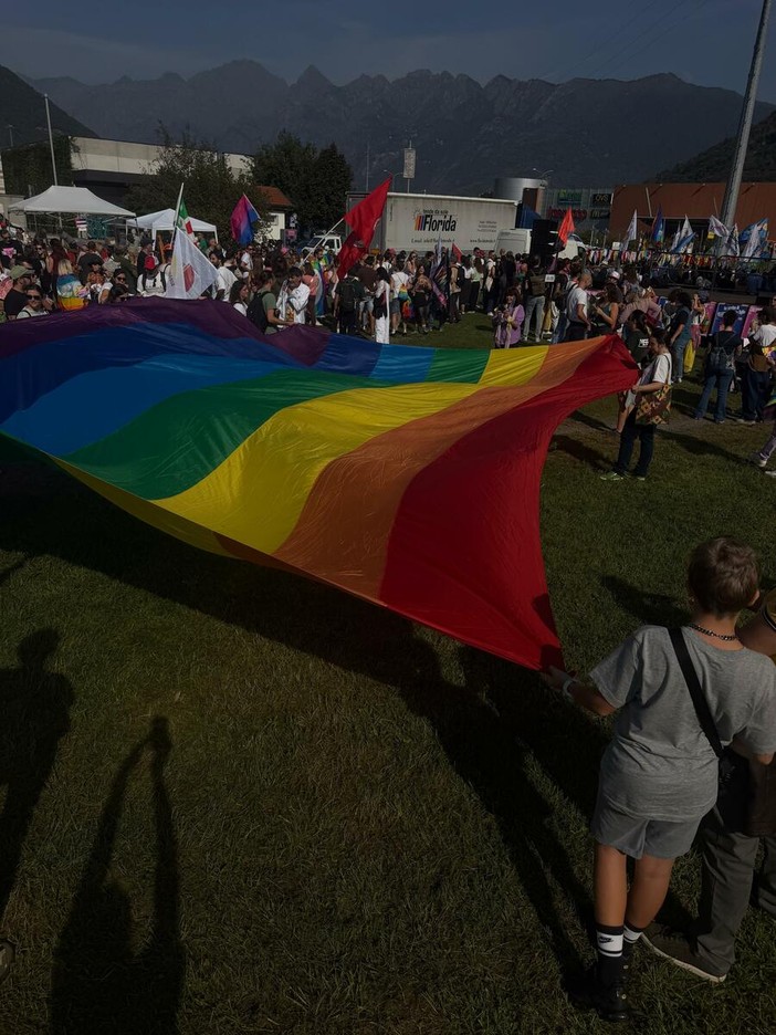 Vco Pride, la Lega attacca: “Non diventi un palcoscenico politico contro il Governo” Vco Pride, la Lega attacca: “Non diventi un palcoscenico politico contro il Governo”