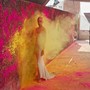 I colori e i volti dell'India nel calendario Pirelli 2027, il video del backstage