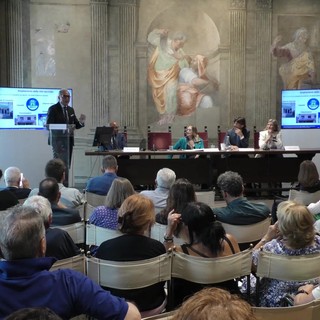 Vaccini: HappyAgeing, investire in prevenzione per salute anziani e riduzione costi Ssn