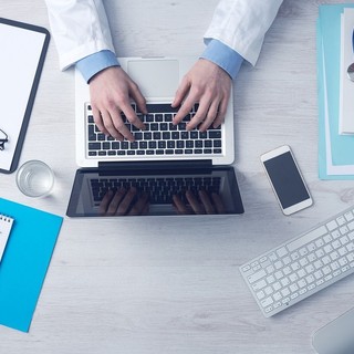 Dalla diagnosi alla domanda: quali documenti servono per chiedere le prestazioni legate alla non autosufficienza