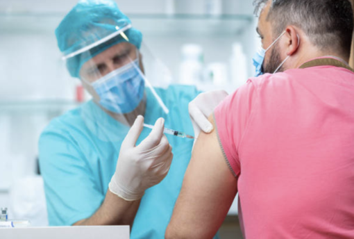 Covid, nella scorsa settimana vaccinate oltre 34mila persone