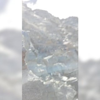 Pioggia di pietre sul Monte Bianco, la frana sorprende l'escursionista