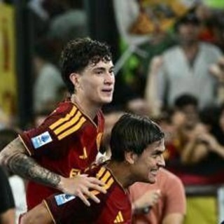 Roma, trionfo con l'Atalanta e i tifosi sognano: "Siamo da scudetto" Roma, trionfo con l'Atalanta e i tifosi sognano: "Siamo da scudetto"
