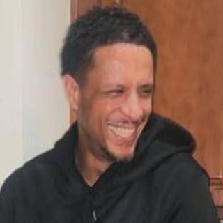 Addio a Floyd Roger Myers Jr., baby star in 'Willy, il Principe di Bel-Air' aveva 42 anni Addio a Floyd Roger Myers Jr., baby star in 'Willy, il Principe di Bel-Air' aveva 42 anni