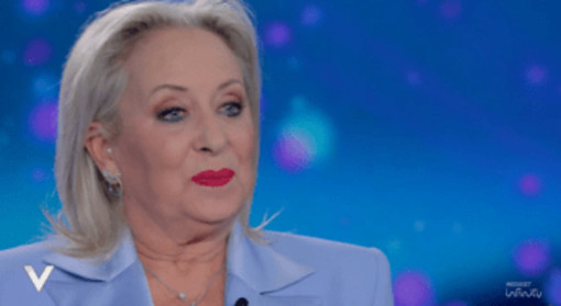 Verissimo, Carolyn Smith e la lotta contro il tumore: "Ho capito di essere forte"