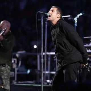 Liam Gallagher diventa nonno, la figlia Molly incinta di un calciatore del Liverpool