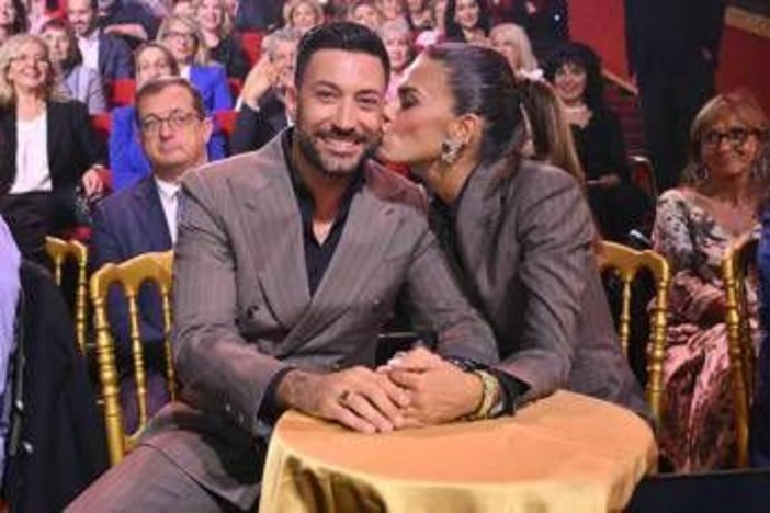 Bianca Guaccero compie 45 anni, gli auguri speciali di Giovanni Pernice