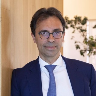 UniCredit, in 20 anni dal Fondo Carta Etica 45 milioni al sociale