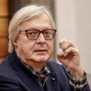 Sgarbi è in miglioramento, resta in terapia intensiva al Gemelli in prognosi riservata
