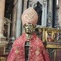 Napoli, ruba copricapo dalla statua di San Gennaro: rincorso e arrestato Napoli, ruba copricapo dalla statua di San Gennaro: rincorso e arrestato
