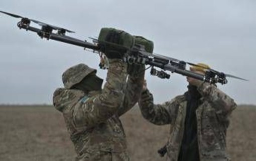 Ucraina-Russia, "attacco con droni su Mosca: 3 morti" Ucraina-Russia, "attacco con droni su Mosca: 3 morti"